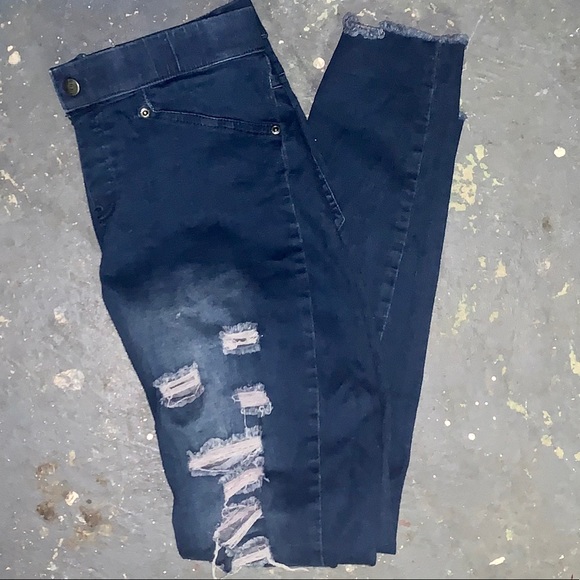 Dark blue jeans - Picture 1 of 1